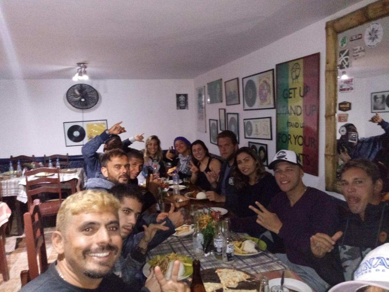 My Friend Surf Hostal Уанчако Экстерьер фото